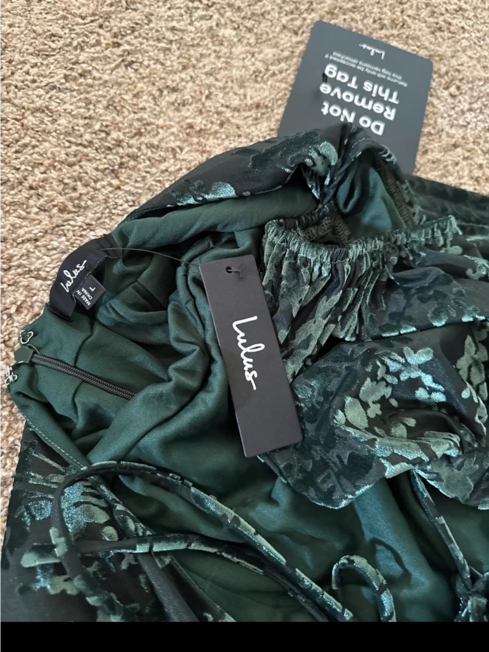 NWT Lulus Arlie Emerald Velvet Burnout Puff Sleeve Midi Dress size Large - Picture 11 of 12